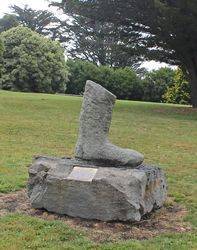 Cliff_Young-50458-99346